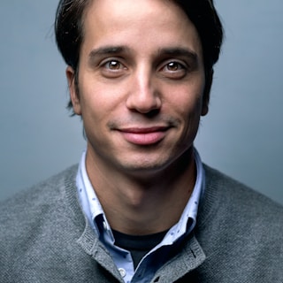 Representative client portrait for Eduardo Rosso